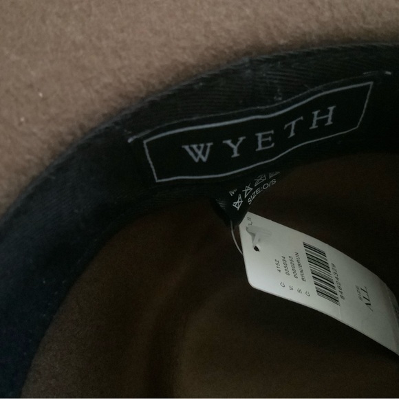 Hat - Picture 3 of 5